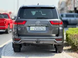Toyota Land Cruiser VX Twin Turbo 2025